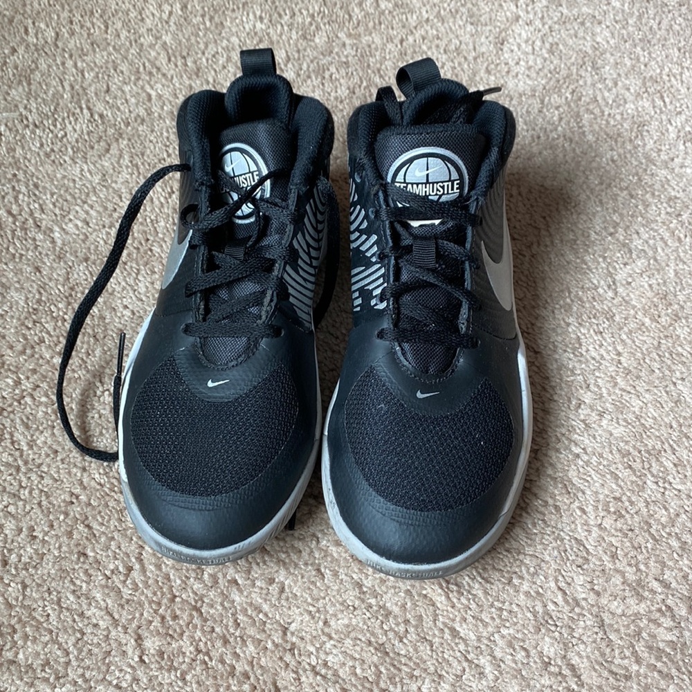 Boys nike basketball shoes
